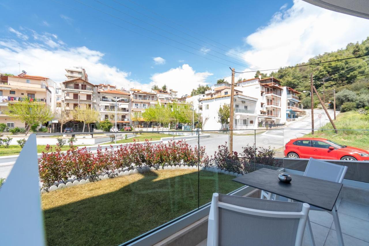 Thetis Boutique Apartments Neos Marmaras Exterior photo